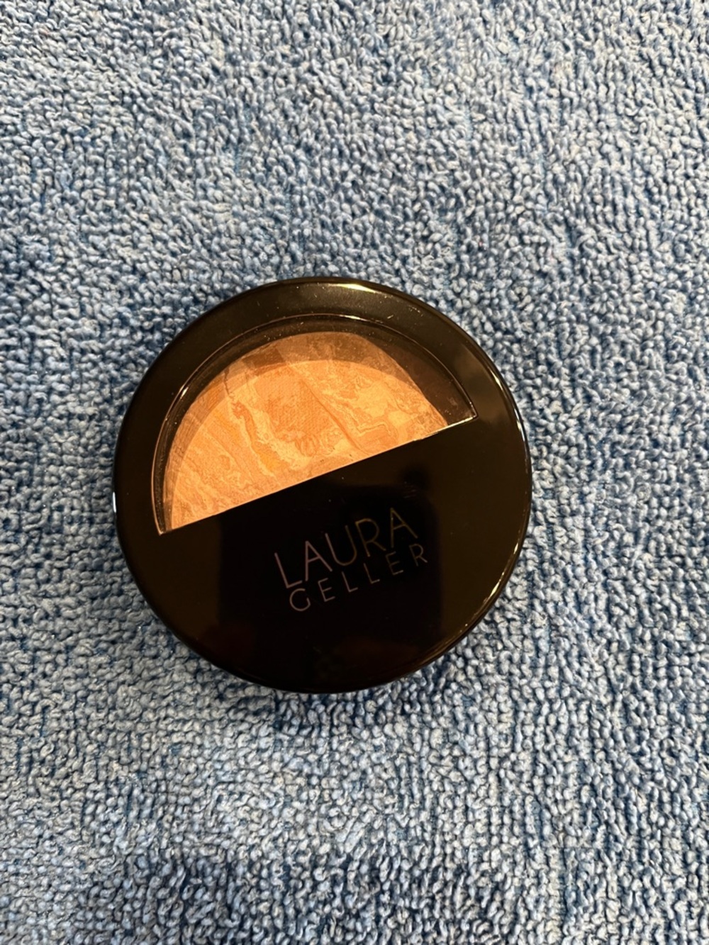 Laura Geller Baked Balance-n-Brighten Foundation in Fair